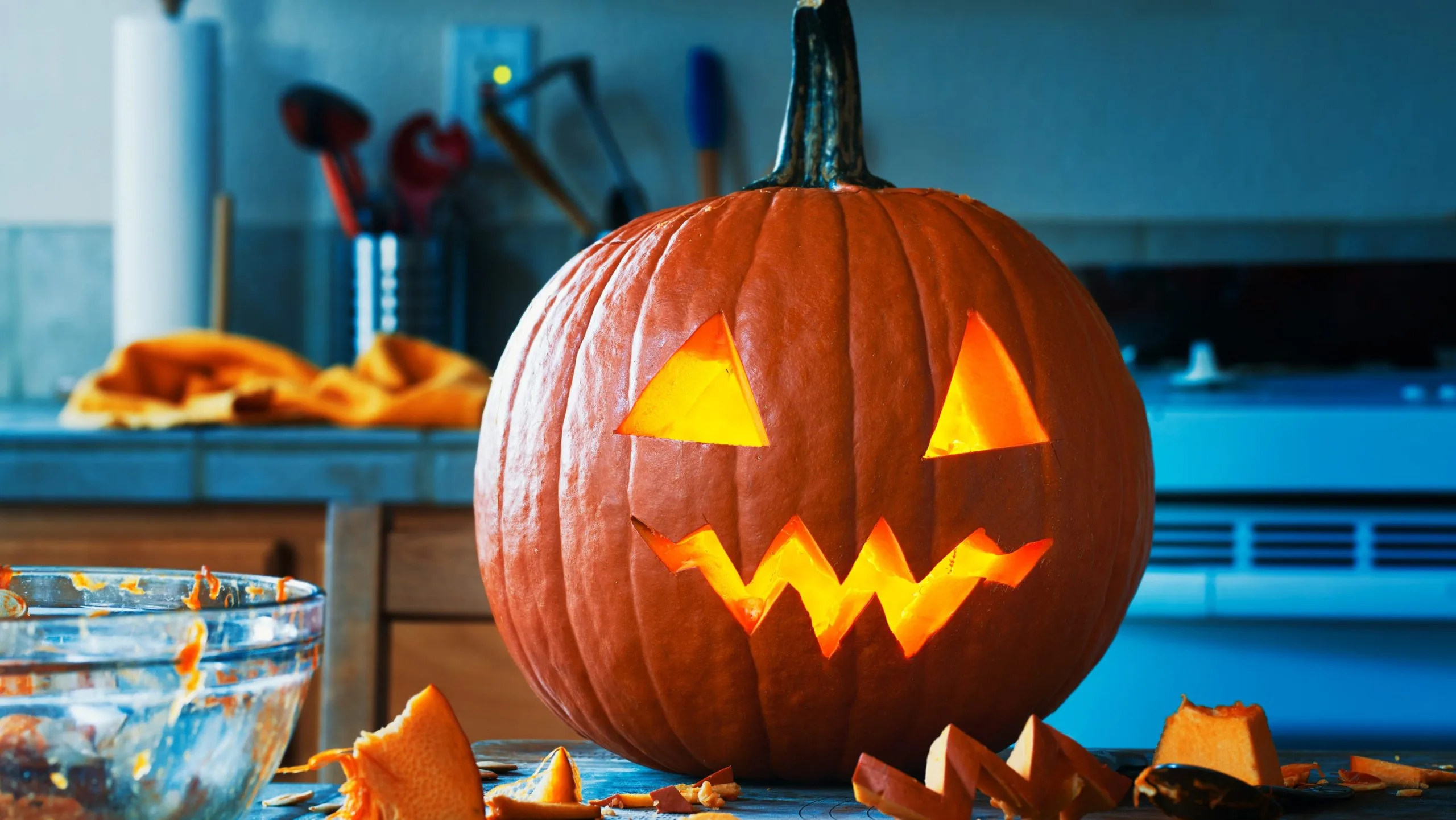 Halloween Tischdekoration Verkäufe -Halloween Tischdekoration Verkäufe 7739fd0d 5058 4f86 99aa e0a4aae1c2c5 GettyImages 860165074 scaled