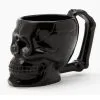Schwarze Totenschädel Tasse Mit Knochenhenkel -Halloween Tischdekoration Verkäufe schwarze totenkopf tasse mit knochenhenkel black skull mug with bone handle gothic geschirrr halloween homeware 54670 01